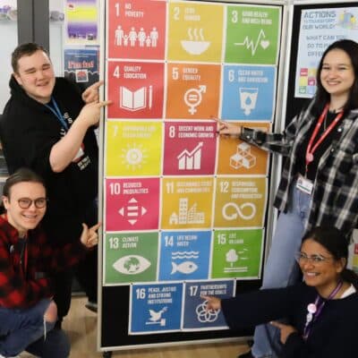 Students look at sustainability pledge