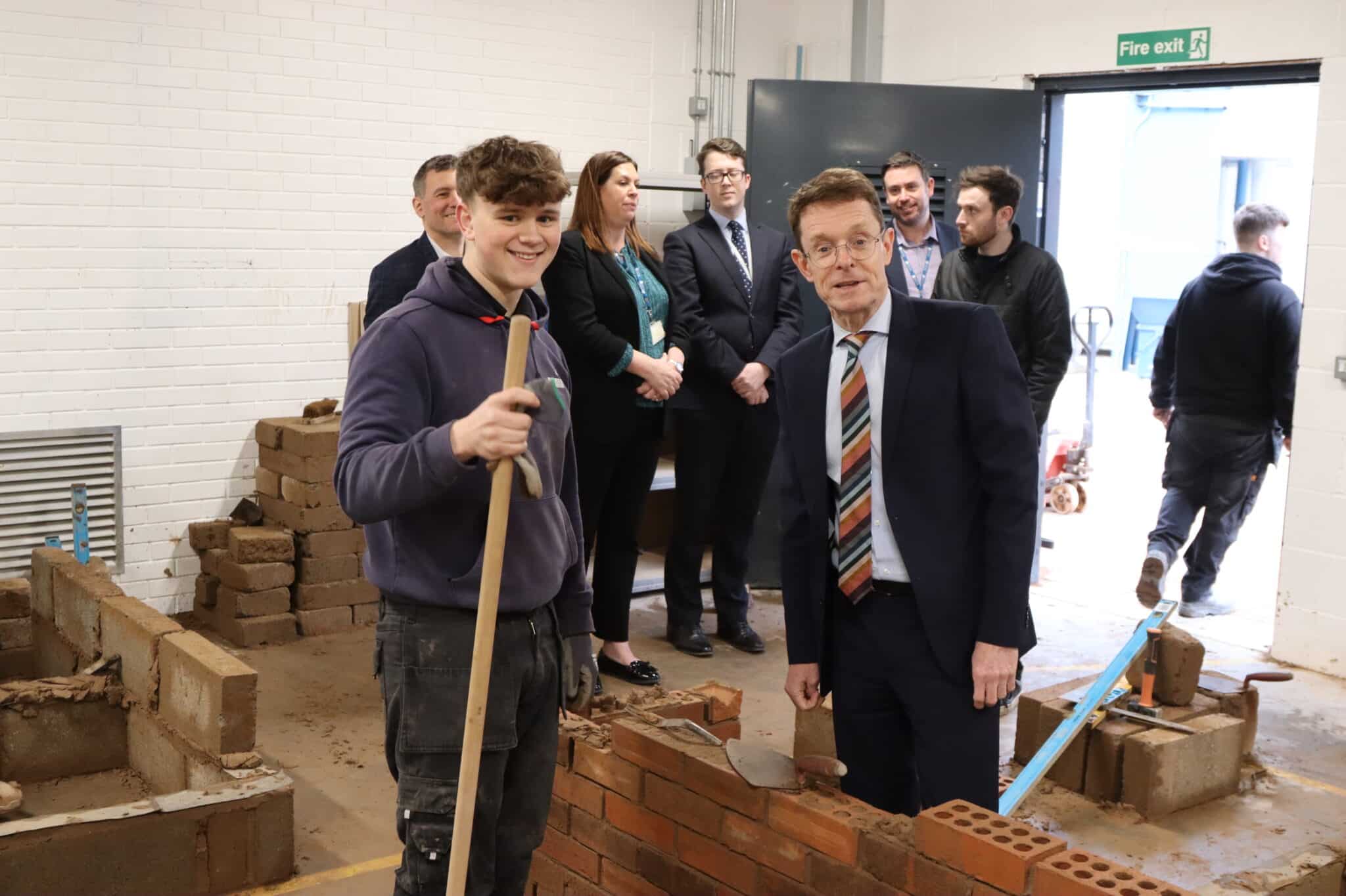 bricklaying student receives award